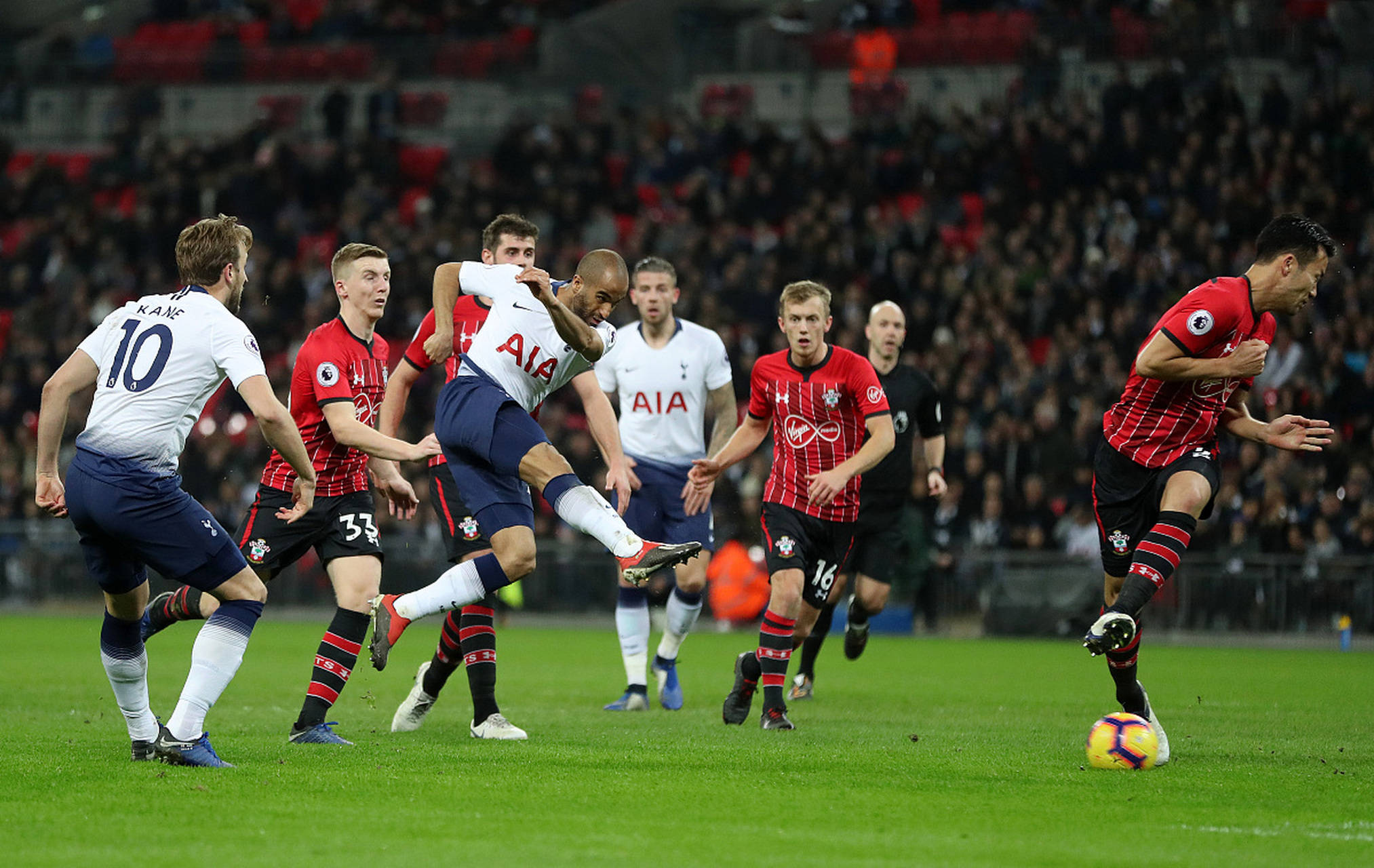 尤其是在勒 尤其是在勒